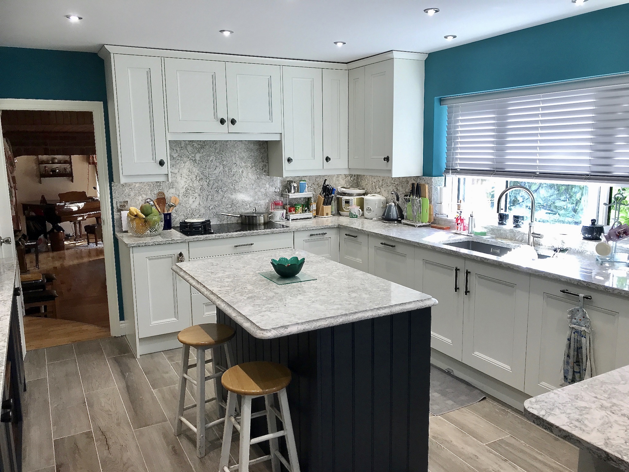 Painted shaker with beading in Charcoal and Edwardian White 1 fullsizeoutput 19e8