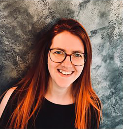 An interview with a Design and Marketing Director 1 Elizabeth 1