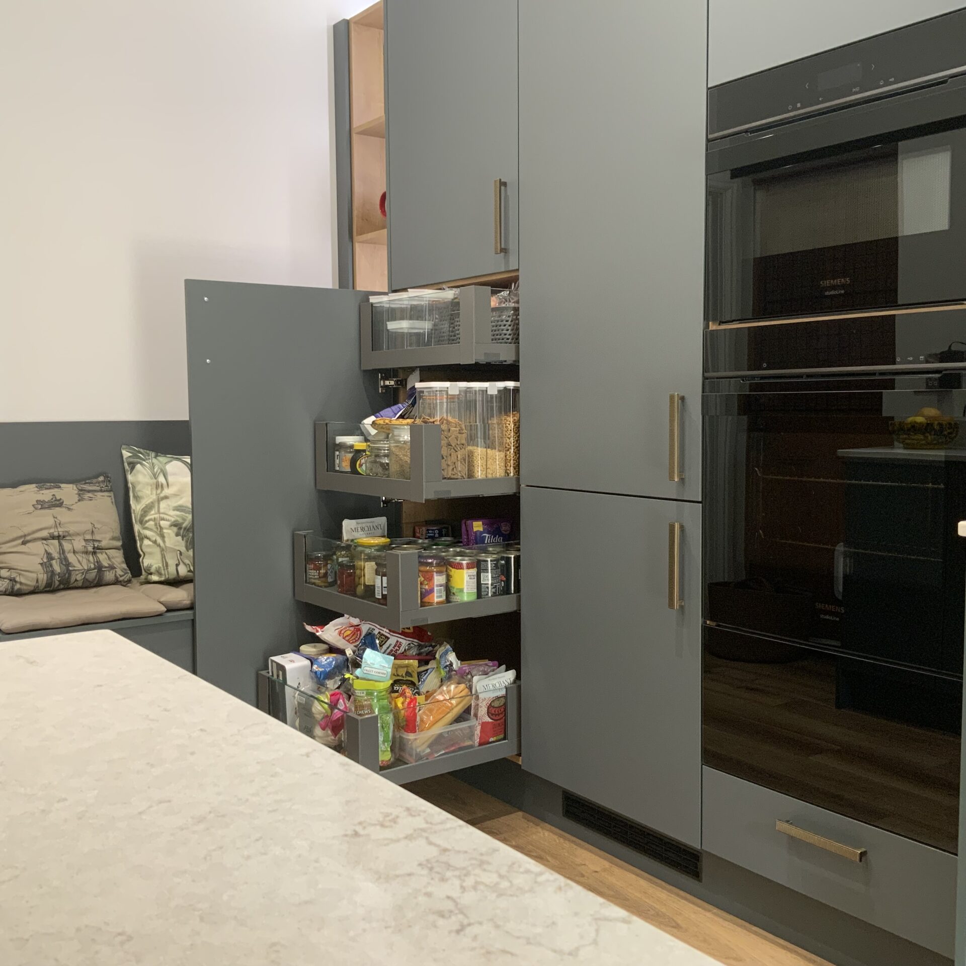 Kitchen Larder storage Milton Keynes Kitchen Larder storage Milton Keynes