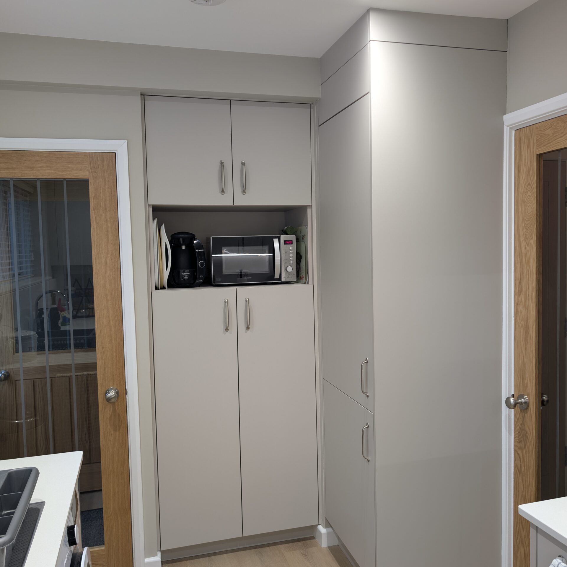 Small kitchen design with storage maximised Small kitchen design with storage
