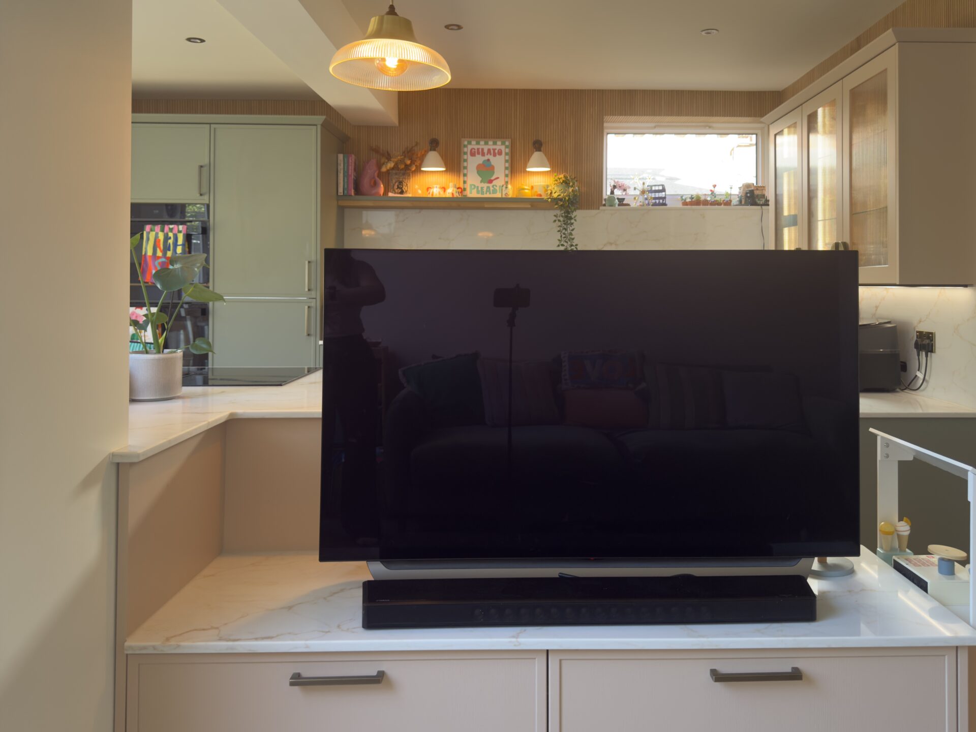 Kitchen family room tv area Stony Stratford Milton Keynes TV area in fitted kitchen